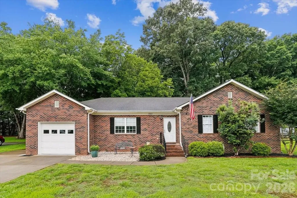 10821 S Hampton Drive Charlotte NC 28227