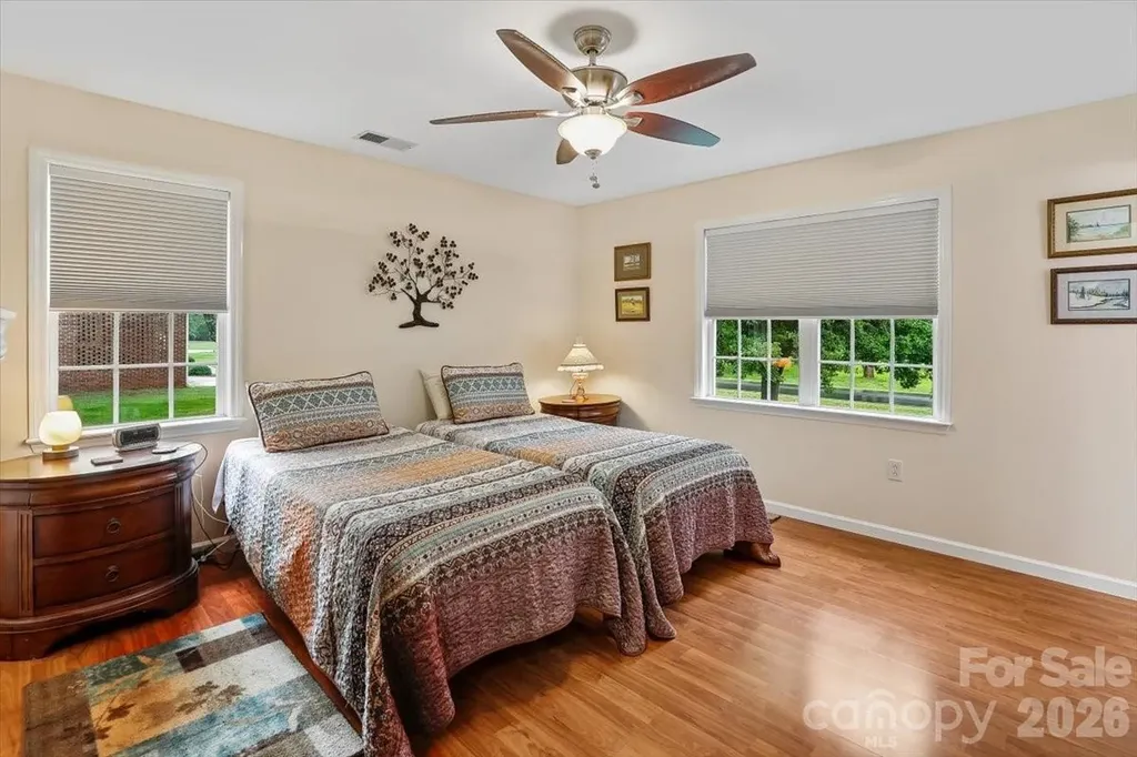 10821 S Hampton Drive Charlotte NC 28227