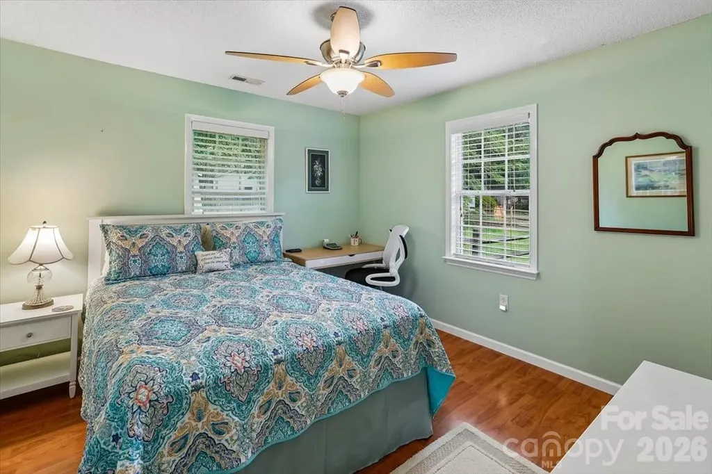 10821 S Hampton Drive Charlotte NC 28227
