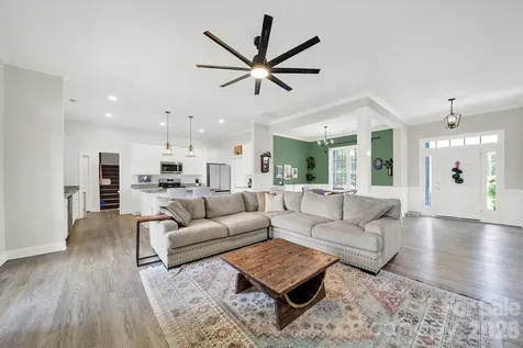 4653 Simpson Road Edgemoor SC 29712