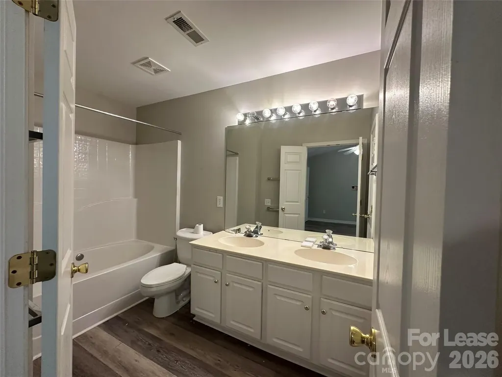6626 Rothchild Drive Charlotte NC 28270