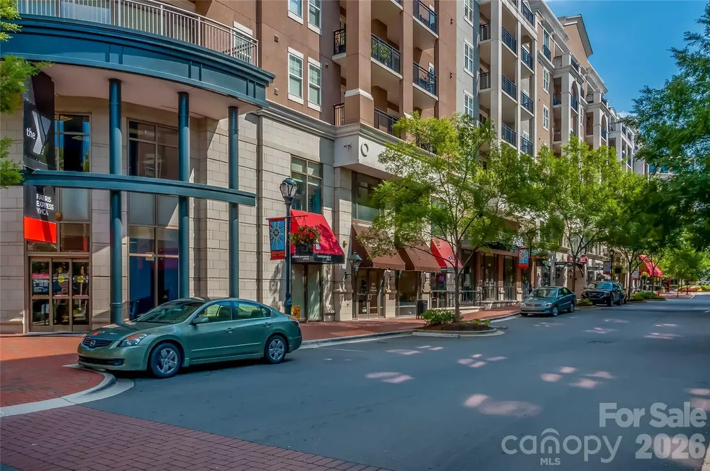 4620 Piedmont Row Drive Charlotte NC 28210