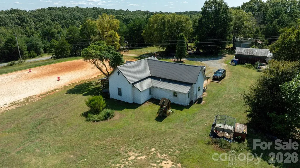 15869 Silver Road Oakboro NC 28129