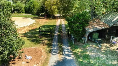 15869 Silver Road Oakboro NC 28129