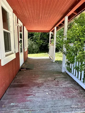 36 Range Road Etowah NC 28729