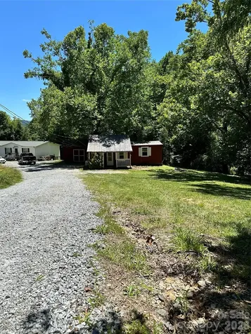 36 Range Road Etowah NC 28729