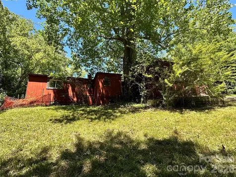 36 Range Road Etowah NC 28729