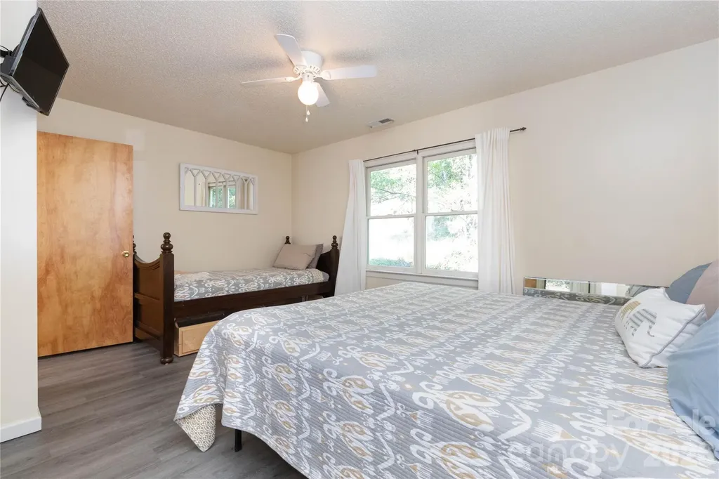 214 Deer Path Union Mills NC 28167