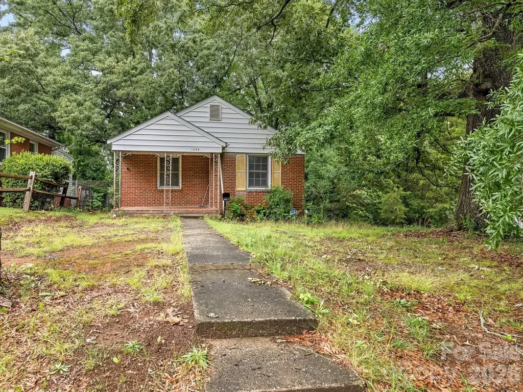 1525 Herrin Avenue Charlotte NC 28205