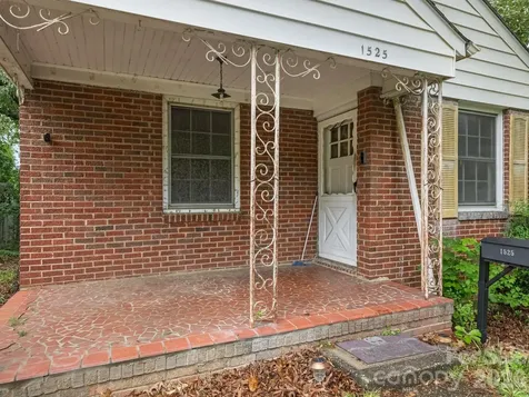 1525 Herrin Avenue Charlotte NC 28205