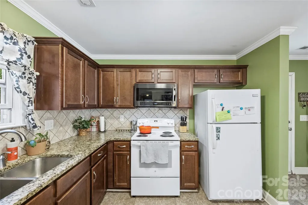 5250 Hickory Grove Road Mount Holly NC 28120