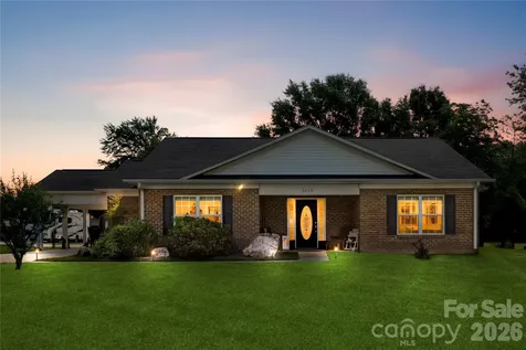 5250 Hickory Grove Road Mount Holly NC 28120