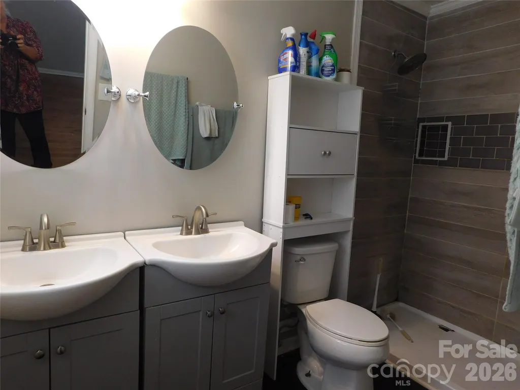 2707 Plantation Way Albemarle NC 28001
