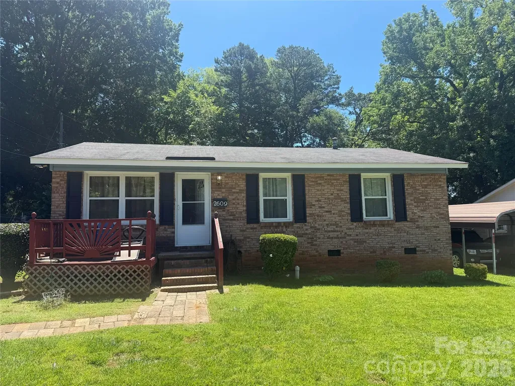 2609 Alleghany Street Charlotte NC 28208