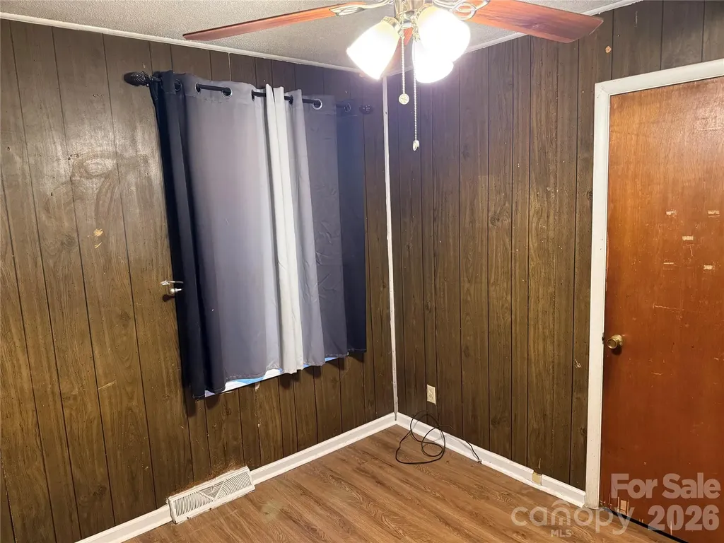 2609 Alleghany Street Charlotte NC 28208