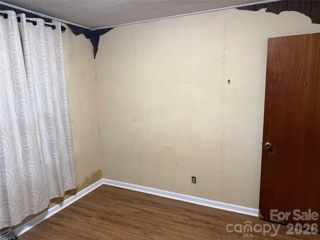 2609 Alleghany Street Charlotte NC 28208