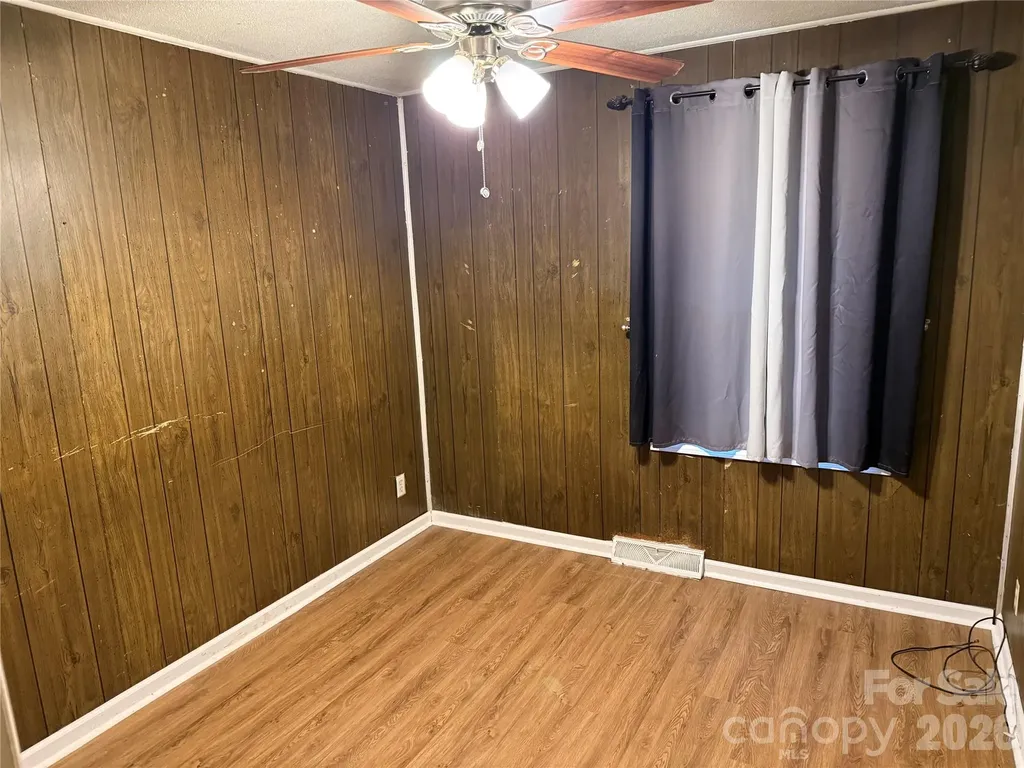 2609 Alleghany Street Charlotte NC 28208