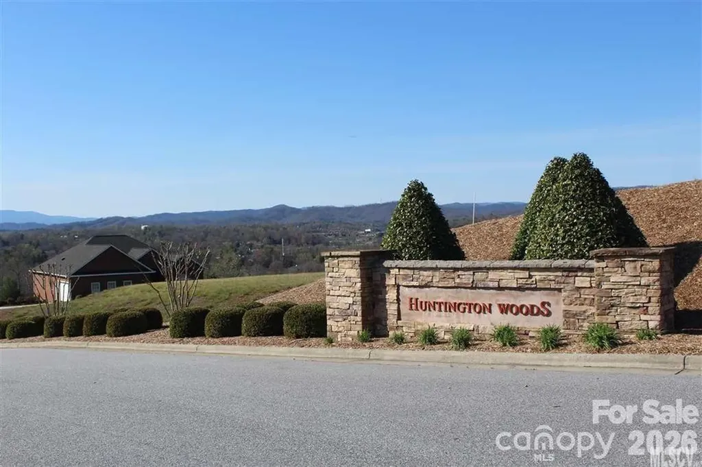 410 & 412 Whitmore Street SE Lenoir NC 28645