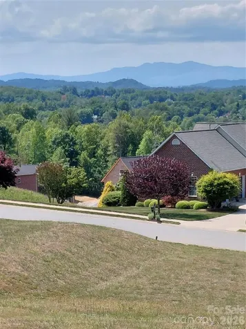 410 & 412 Whitmore Street SE Lenoir NC 28645