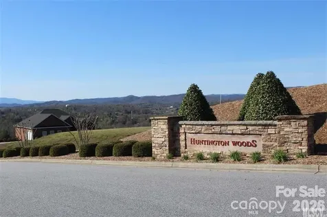410 & 412 Whitmore Street SE Lenoir NC 28645
