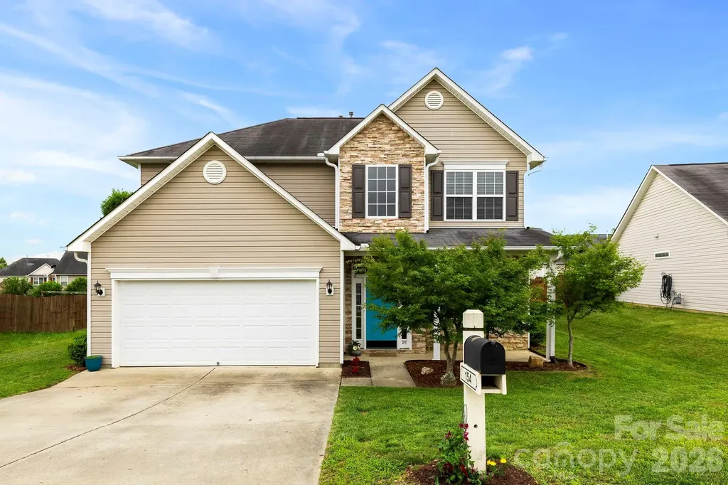 154 Haw River Road Fletcher NC 28732