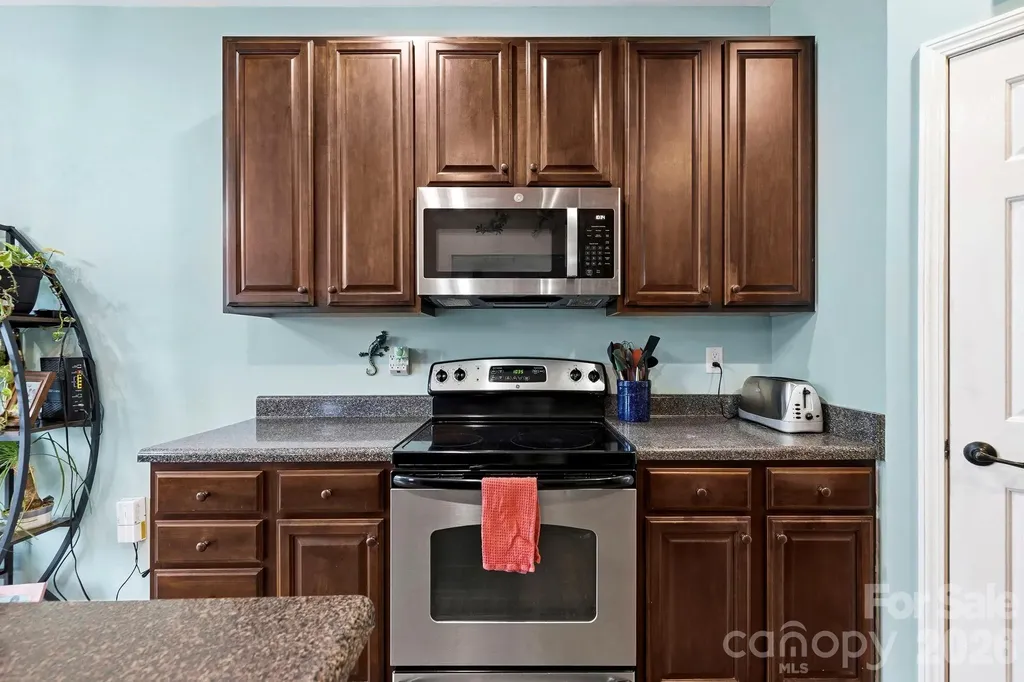 154 Haw River Road Fletcher NC 28732