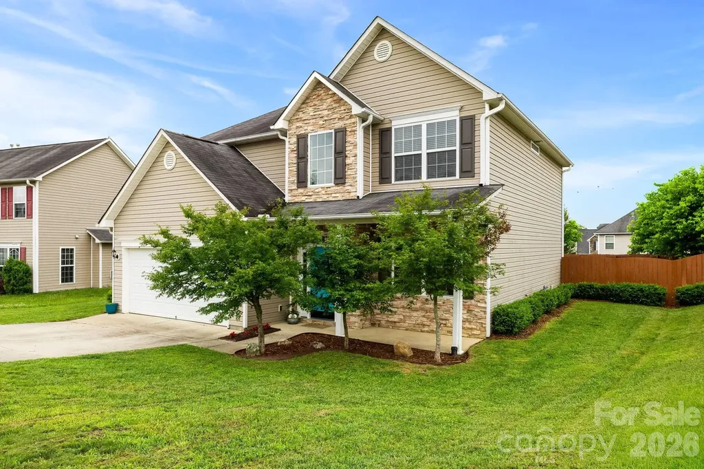 154 Haw River Road Fletcher NC 28732