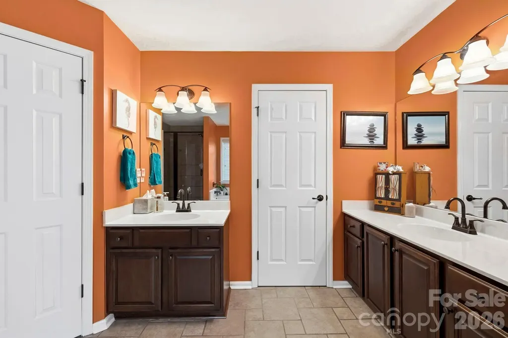 154 Haw River Road Fletcher NC 28732