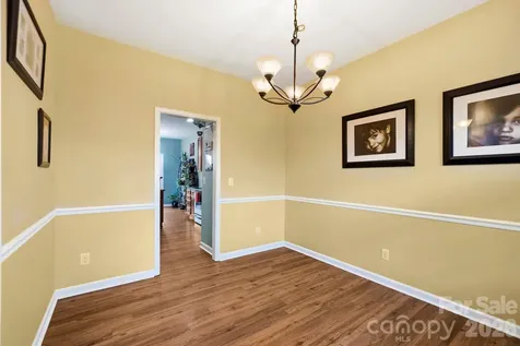 154 Haw River Road Fletcher NC 28732