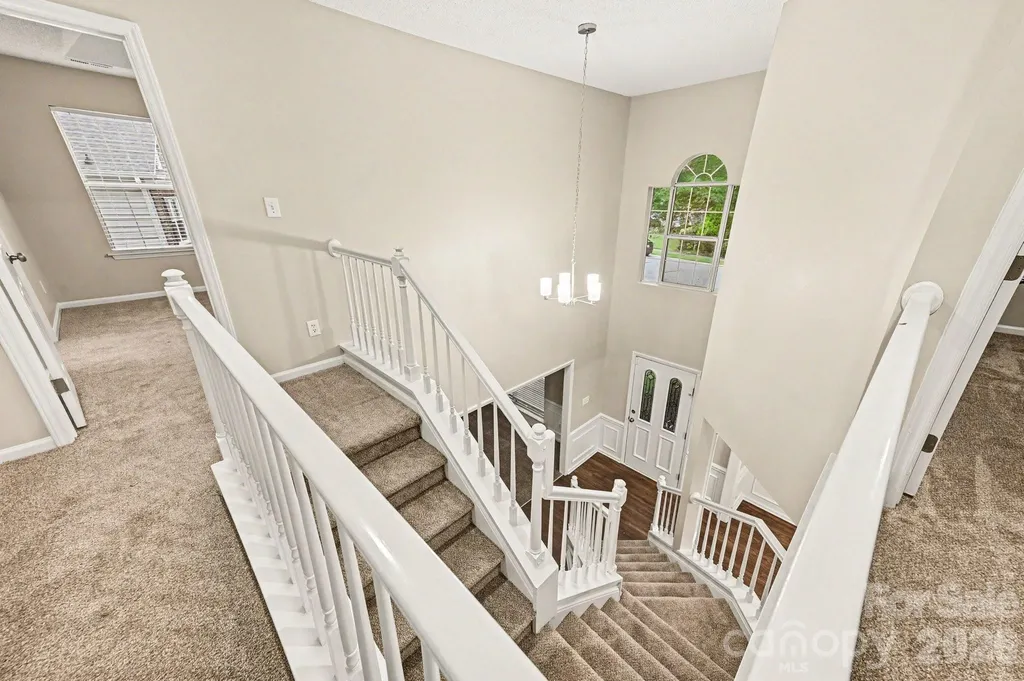 4619 Kirkgard Trail Charlotte NC 28269