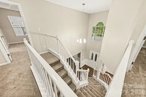 4619 Kirkgard Trail Charlotte NC 28269