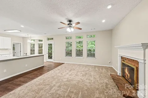 4619 Kirkgard Trail Charlotte NC 28269