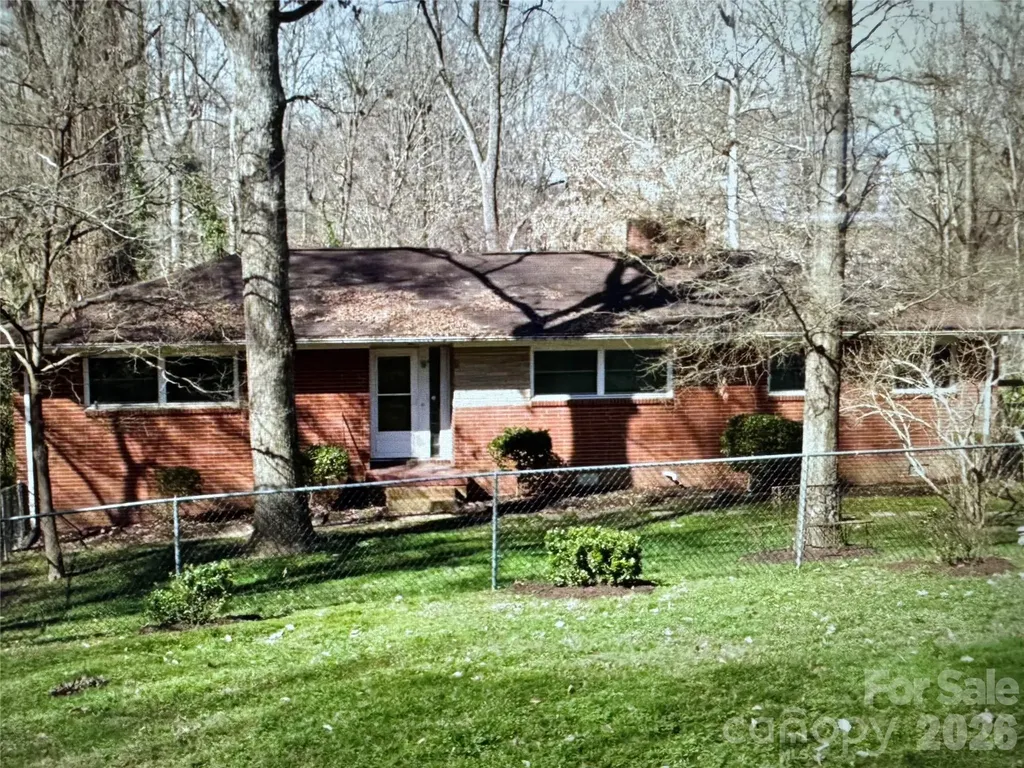 7328 Everett Drive Charlotte NC 28214