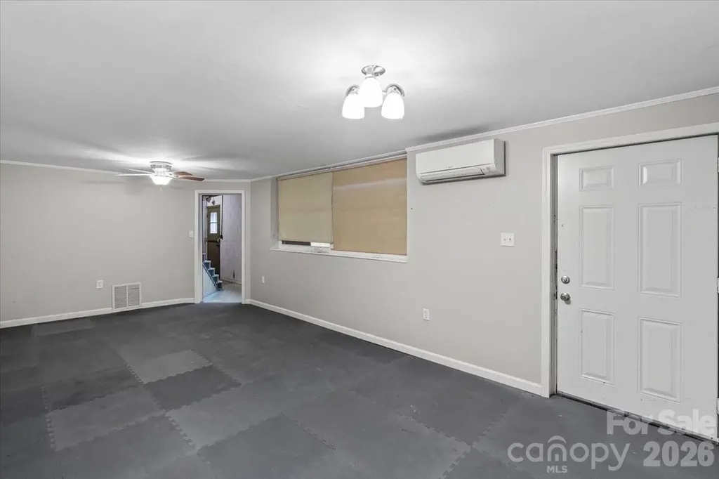 7328 Everett Drive Charlotte NC 28214