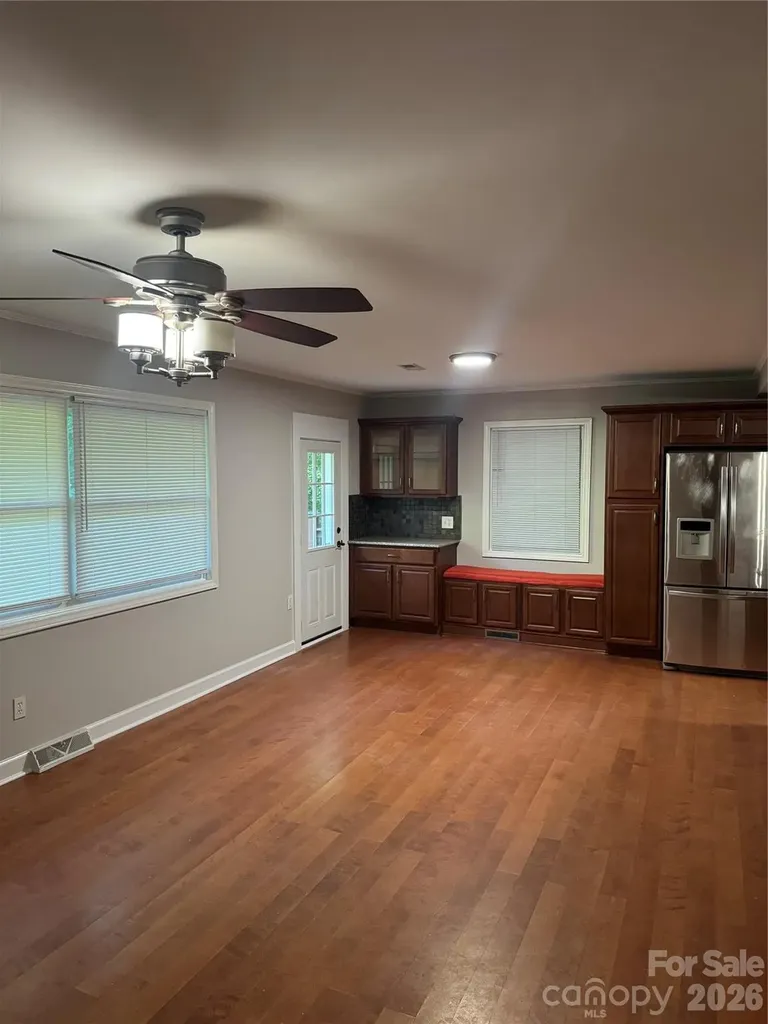 7328 Everett Drive Charlotte NC 28214