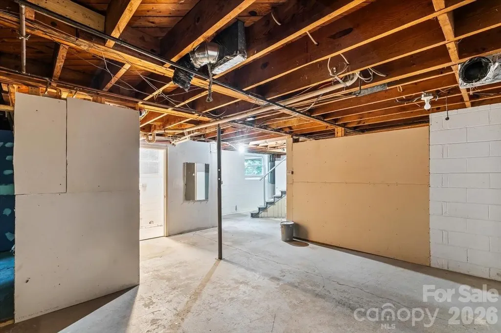 7328 Everett Drive Charlotte NC 28214