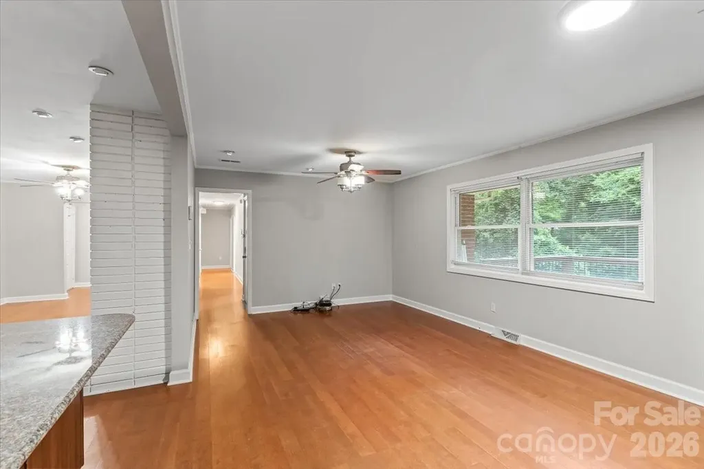 7328 Everett Drive Charlotte NC 28214