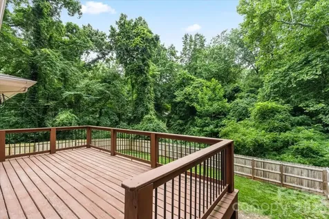 7328 Everett Drive Charlotte NC 28214