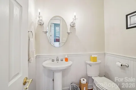 302 Davy Crockett Drive Maggie Valley NC 28751