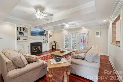 302 Davy Crockett Drive Maggie Valley NC 28751