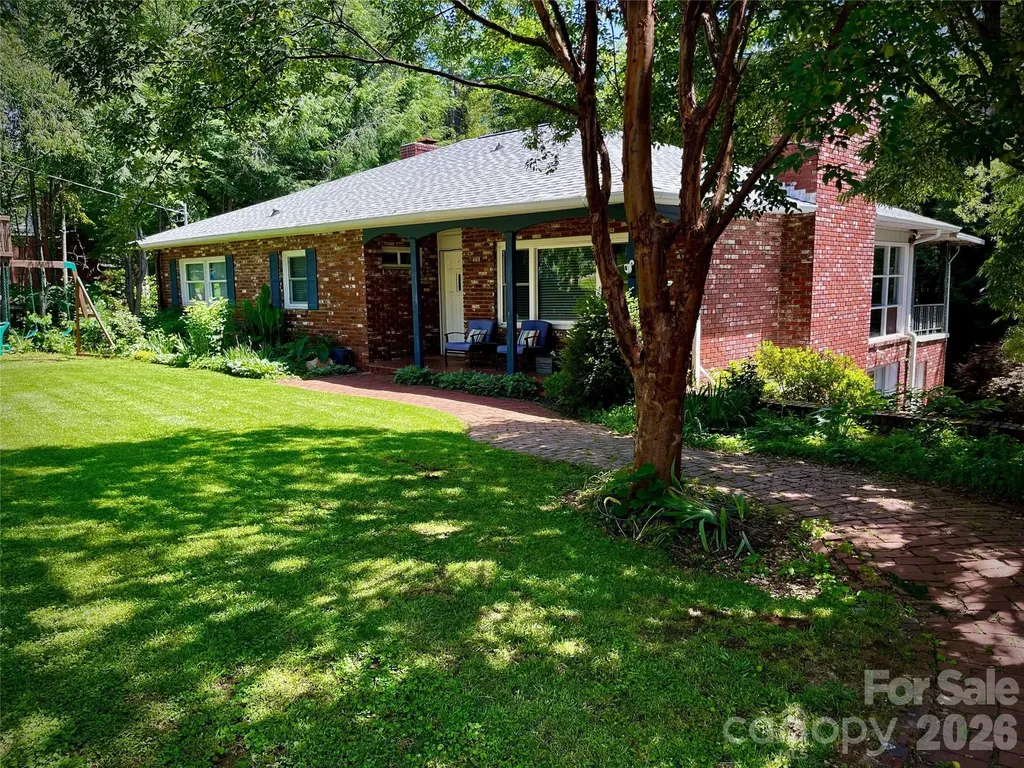 36 Clarendon Road Asheville NC 28806