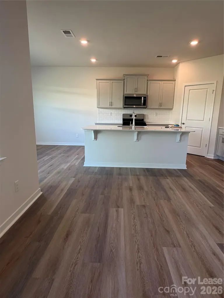 655 13th Avenue Drive NE Hickory NC 28601