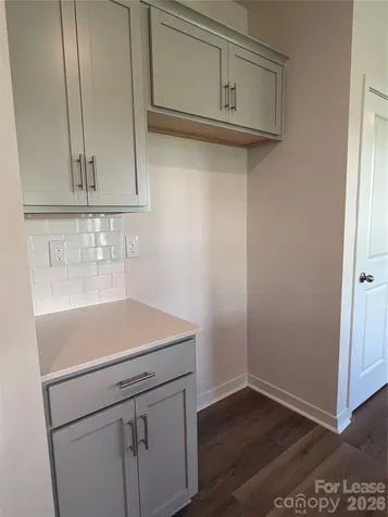 655 13th Avenue Drive NE Hickory NC 28601
