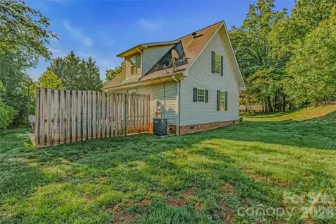 145 Wisconsin Avenue Elkin NC 28621