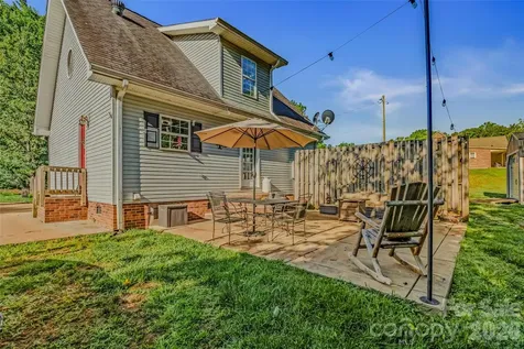 145 Wisconsin Avenue Elkin NC 28621
