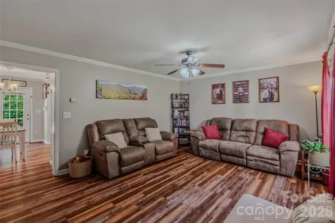 145 Wisconsin Avenue Elkin NC 28621