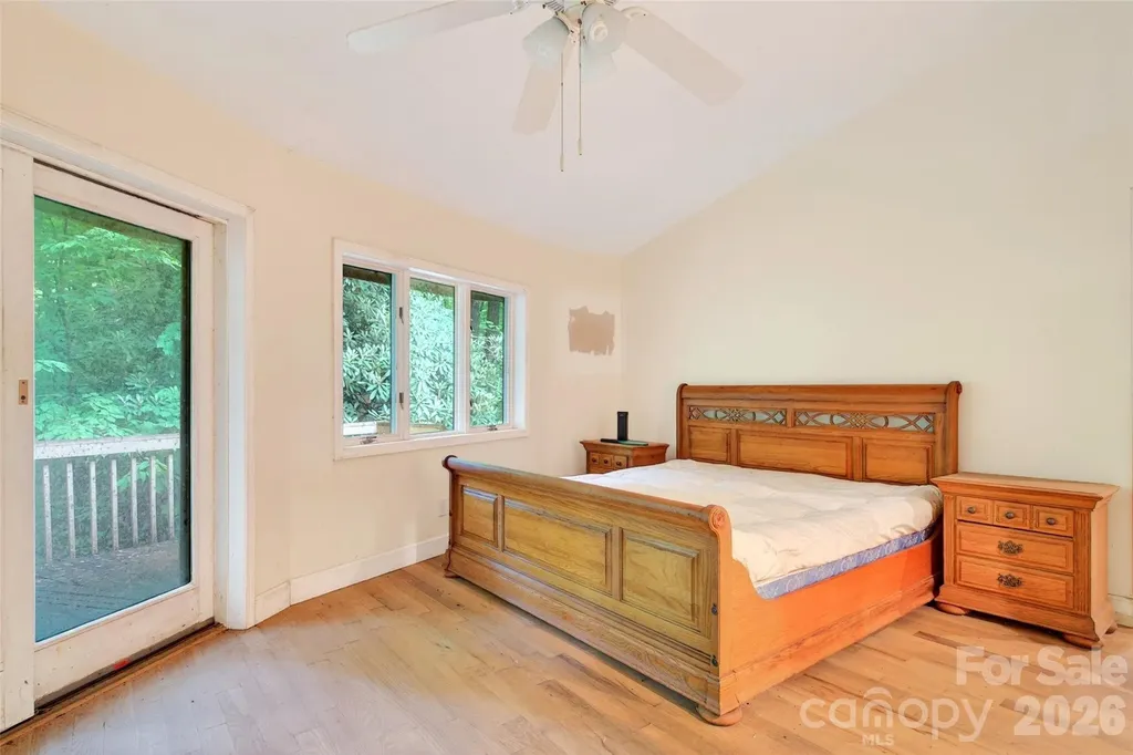 1614 Gateway Parkway Old Fort NC 28762