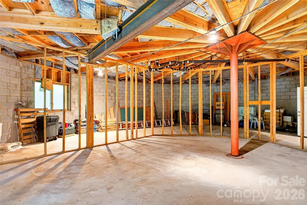 1614 Gateway Parkway Old Fort NC 28762