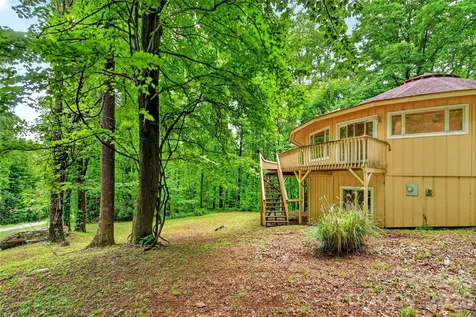1614 Gateway Parkway Old Fort NC 28762