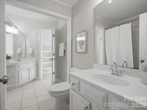 3422 Delamere Drive Matthews NC 28104